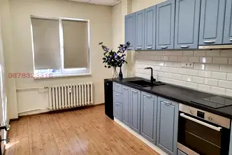 Офис в София, Оборище