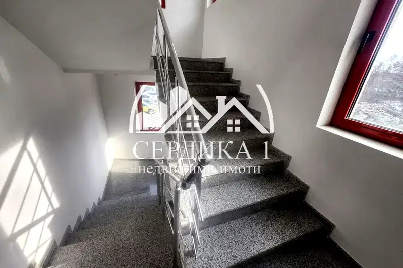 Office in Sofiya, Slatina