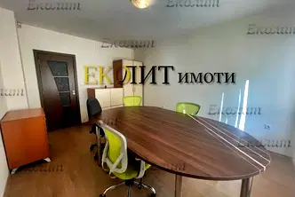 Офис в София, Зона Б-18