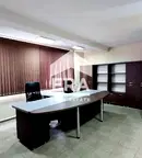 Офис в Търговище, Център
