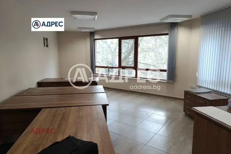 Office in Varna, Bazar Levski