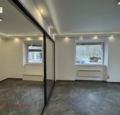 Photo 5 — Office in Varna, Centyr
