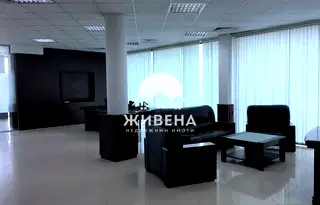 Офис във Варна, Цветен квартал
