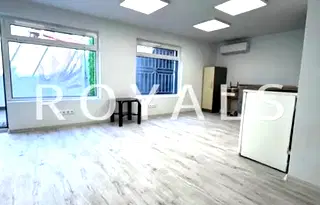 Офис във Варна, Колхозен пазар