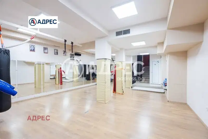 Офис във Варна, Левски 1