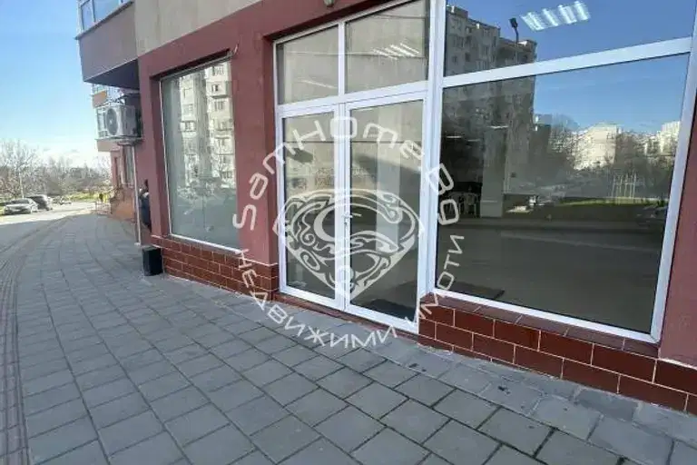 Office in Varna, Vladislav Varnenchik 1