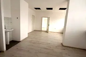Офис във Варна, Западна промишлена зона