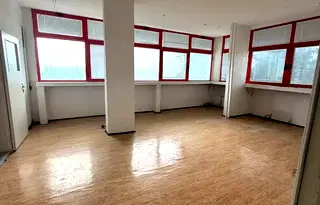 Офис във Варна, Западна промишлена зона
