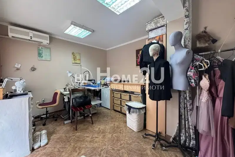 Office in Varna, Zimno Kino Trakiya