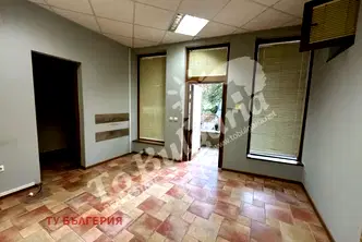 Офис във Велико Търново, Център