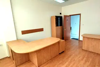 Офис във Враца, Център