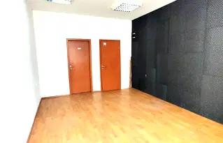 Офис във Враца, Център