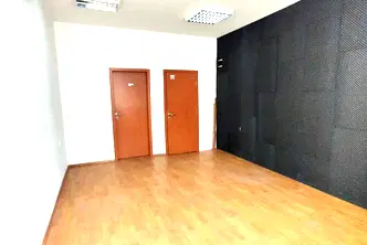 Офис във Враца, Център