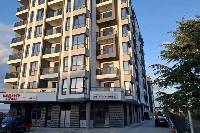 Гараж/Паркомясто в Бургас, Мадика