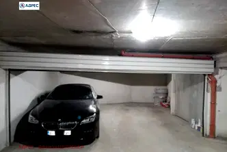Гараж/Паркомясто в Плевен, Широк център