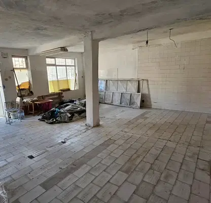 Снимка 3 — Гараж в Раз, Житница