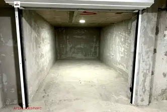 Гараж/Паркомясто в Русе, Център