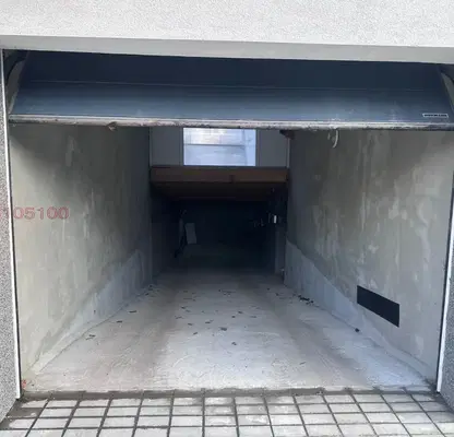 Photo 2 — Garage/Parking in Ruse, Centyr
