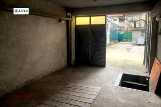 Гараж/Паркомясто в Русе, Дружба 1