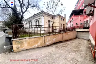 Гараж/Паркомясто в Русе, Широк център