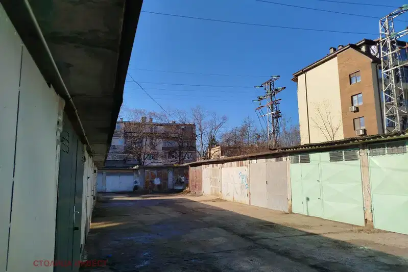 Гараж/Паркомясто в Русе, Здравец Изток
