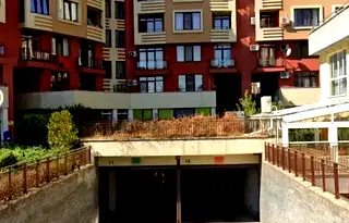 Гараж/Паркомясто в София, Дружба 2