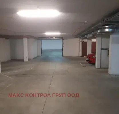 Снимка 2 — Гараж/Паркомясто в София, Хиподрума
