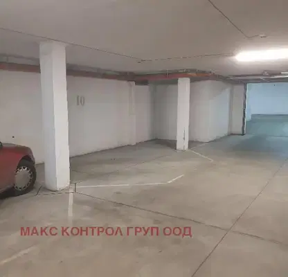 Снимка 3 — Гараж/Паркомясто в София, Хиподрума