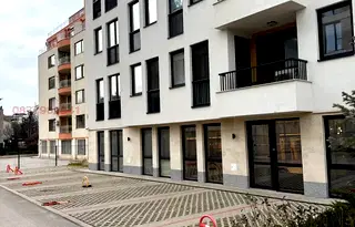 Гараж/Паркомясто в София, Кръстова вада