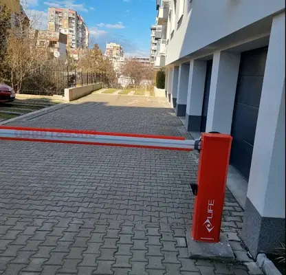 Photo 2 — Garage/Parking in Sofiya, Mladost 4