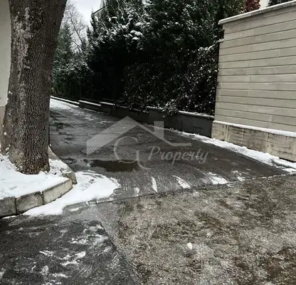 Photo 3 — Garage/Parking in Sofiya, Vitosha