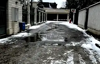 Гараж/Паркомясто в София, Витоша