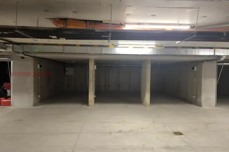 Garage/Parking in Studentski