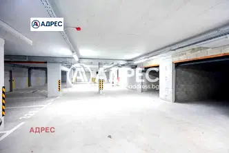 Гараж/Паркомясто във Варна, Бриз