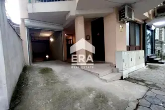 Гараж/Паркомясто във Варна, Център