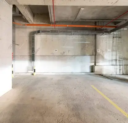 Photo 3 — Garage/Parking in Varna, Centyr