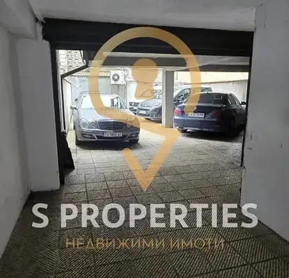Photo 2 — Garage/Parking in Varna, Operata