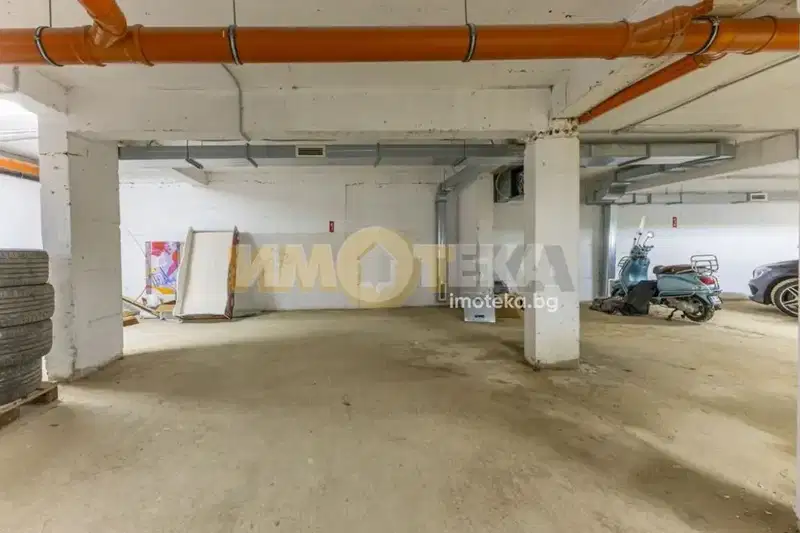 Garage/Parking in Varna, Troshevo