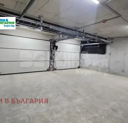 Снимка 2 — Гараж/Паркомясто във Варна, Владислав Варненчик 1