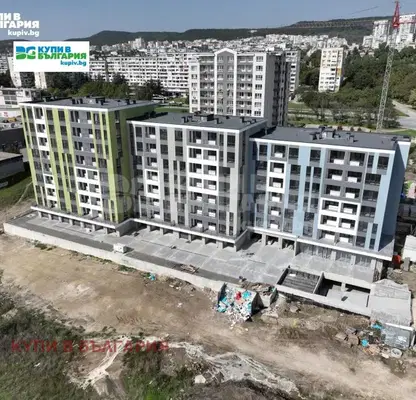 Снимка 4 — Гараж/Паркомясто във Варна, Владислав Варненчик 1