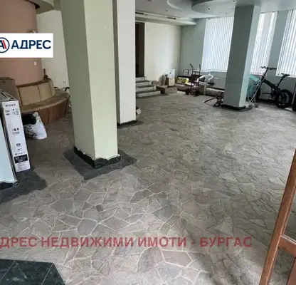 Снимка 4 — Магазин в Бургас, Възраждане