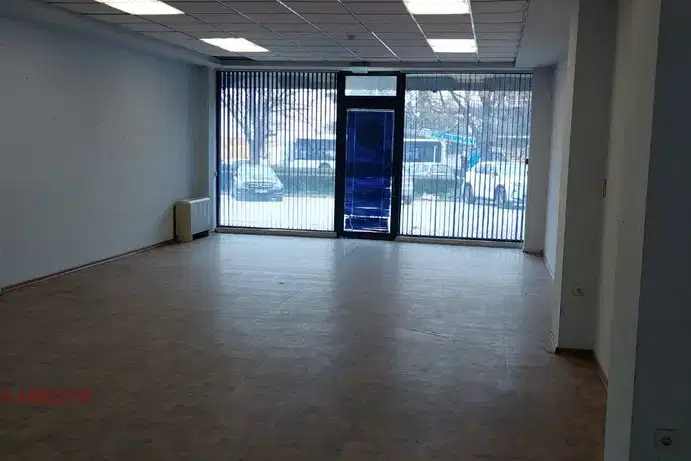 Shop in Plovdiv, Брезовско шосе