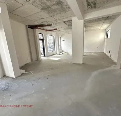 Photo 2 — Shop in Ruse, Centyr