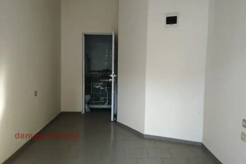 Магазин в Русе, Център