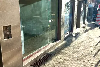Магазин в Русе, Център