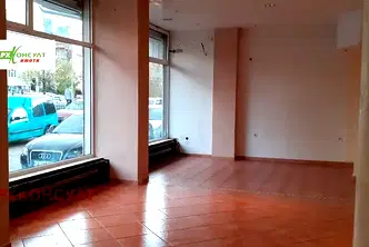 Магазин в София, Банишора