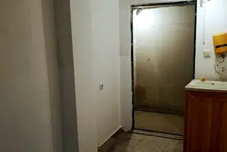 Магазин в София, Център