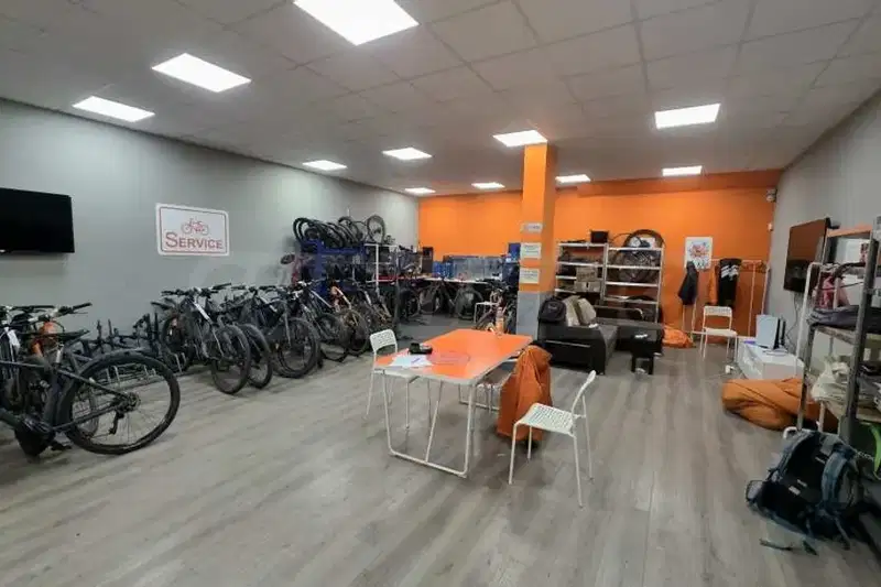 Shop in Sofiya, Lozenec