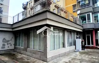 Магазин в София, Младост 1