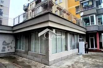Магазин в София, Младост 1